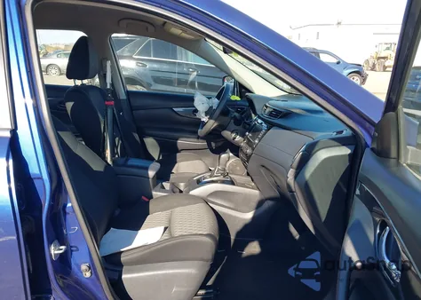 2018 Nissan Rogue S из США, поврежденный, VIN KNMAT2MV2JP518469